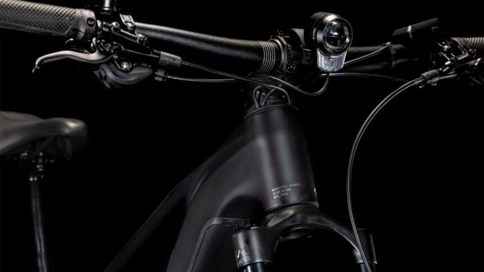 Cube Reaction Hybrid Race 800 Allroad black´n´metal – Bild 6
