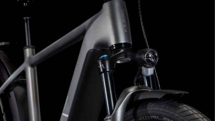 Cube Kathmandu Hybrid Pro 800 slabgrey´n´chrome – Bild 6
